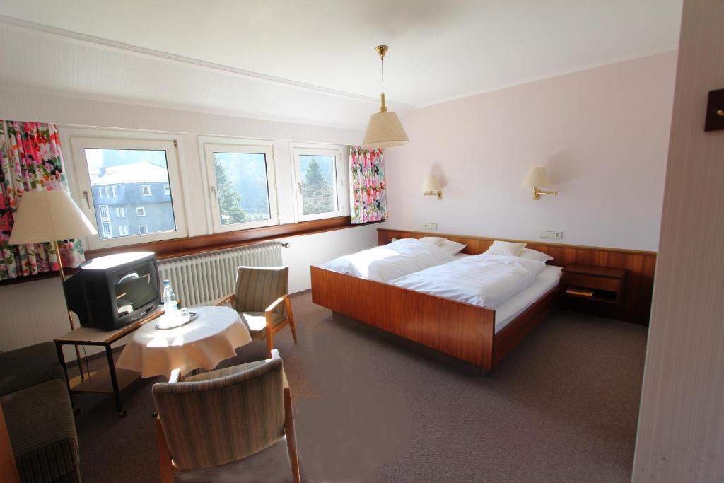 Hotel Gasthaus Troester Schmallenberg Bilik gambar