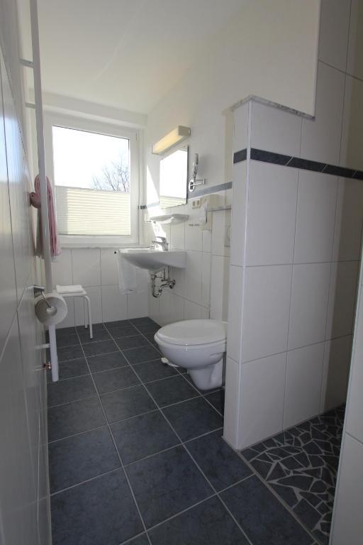 Hotel Gasthaus Troester Schmallenberg Bilik gambar