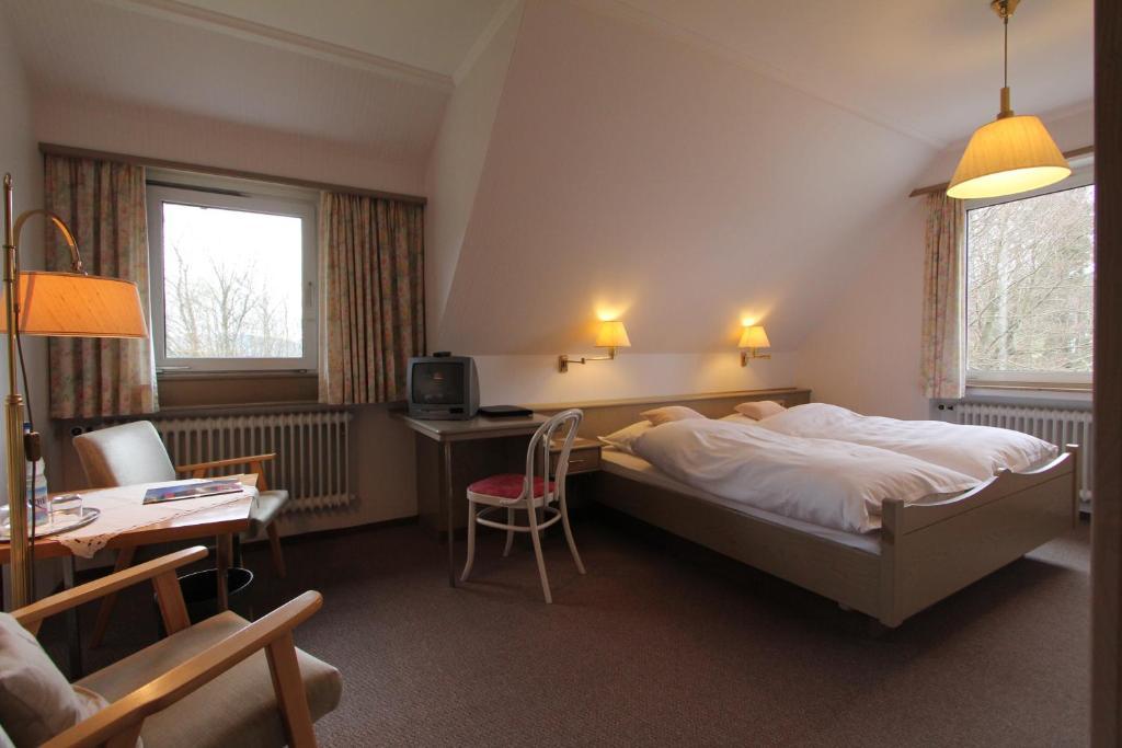 Hotel Gasthaus Troester Schmallenberg Bilik gambar